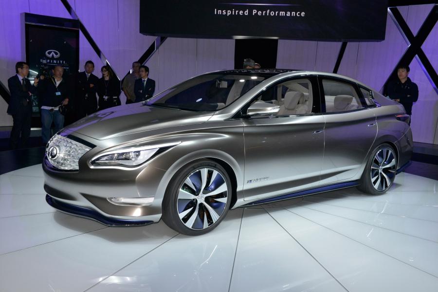  Infiniti LE Pure-Electric Concept 2012 года  (фото 19 из 30)